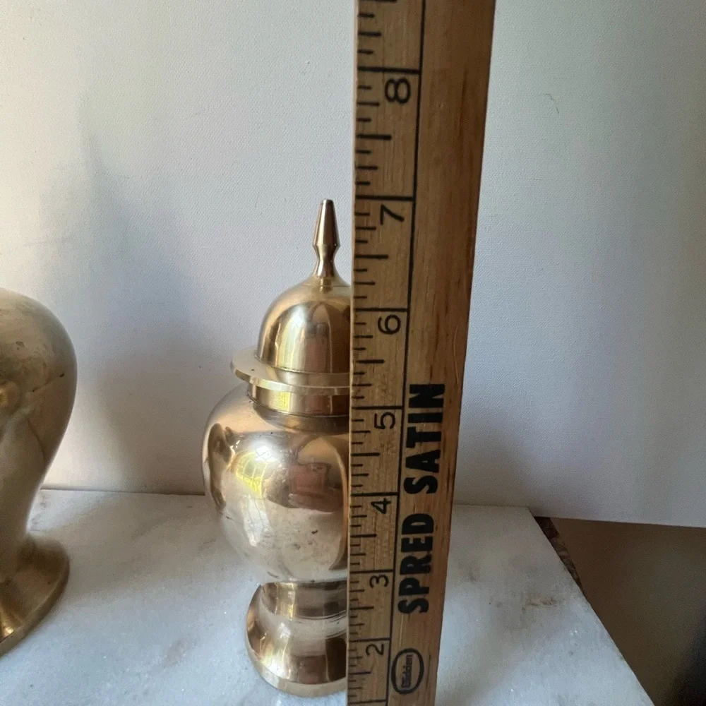 Set of 3 pcs Vintage Solid Brass Urns Vases Ginger Jars with Lids Made in India
